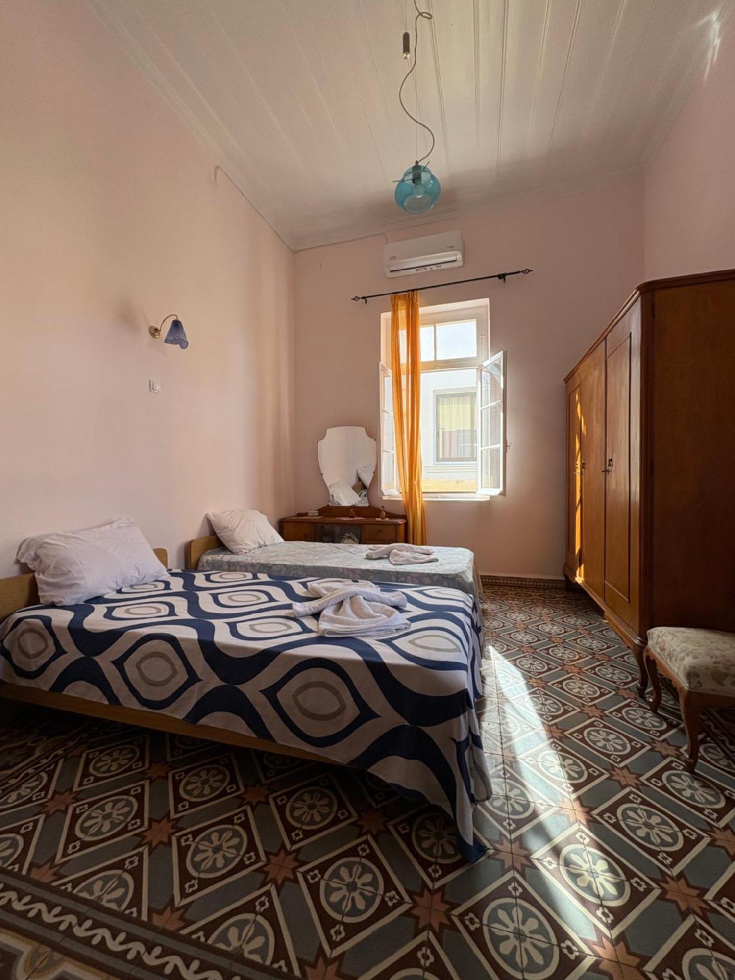 Shared House , Private Rooms With Garden Hanya Dış mekan fotoğraf